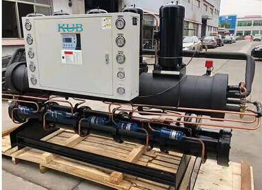 Kub OEM Industrial Water Chiller with 3HP to 50HP Semi Hermetic Compressor and 380V 50Hz Power Supply with 1 Year Warranty